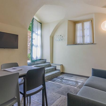 Tiny Duke Apartment Варенна Екстер'єр фото